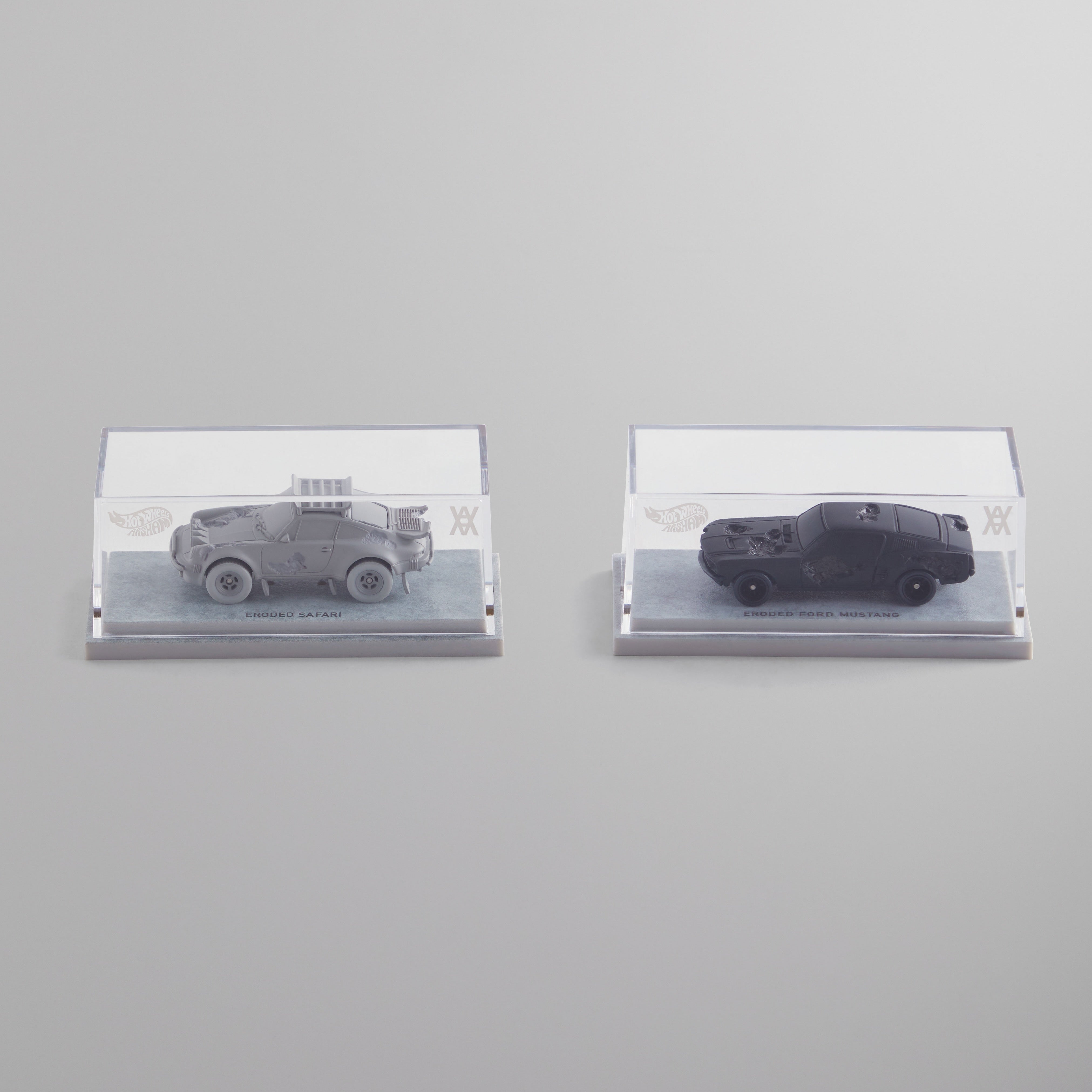 小物 kith daniel arsham hotwheels keychain kith daniel arsham hotwheels keychain