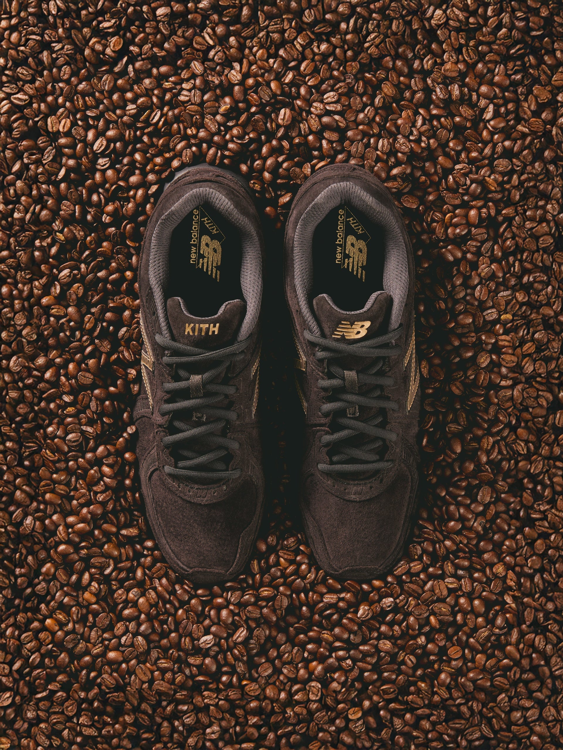 Kith & New Balance 860v2