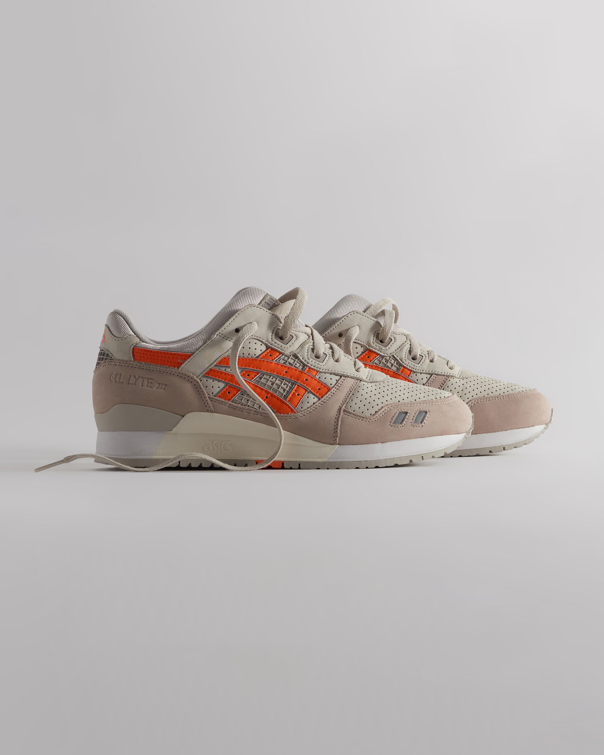 Ronnie Fieg for ASICS GEL-LYTE III Remastered - Super Orangeの販売方法に関して