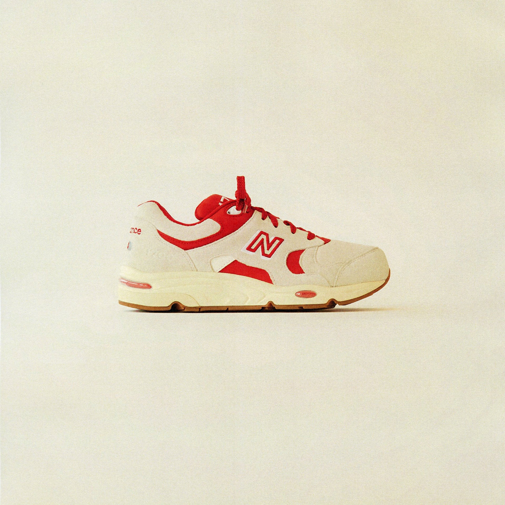 Kith for New Balance 1700 - Torontoの販売方法に関して / Kith for New Balance 1700 - Toronto Raffle Announcement