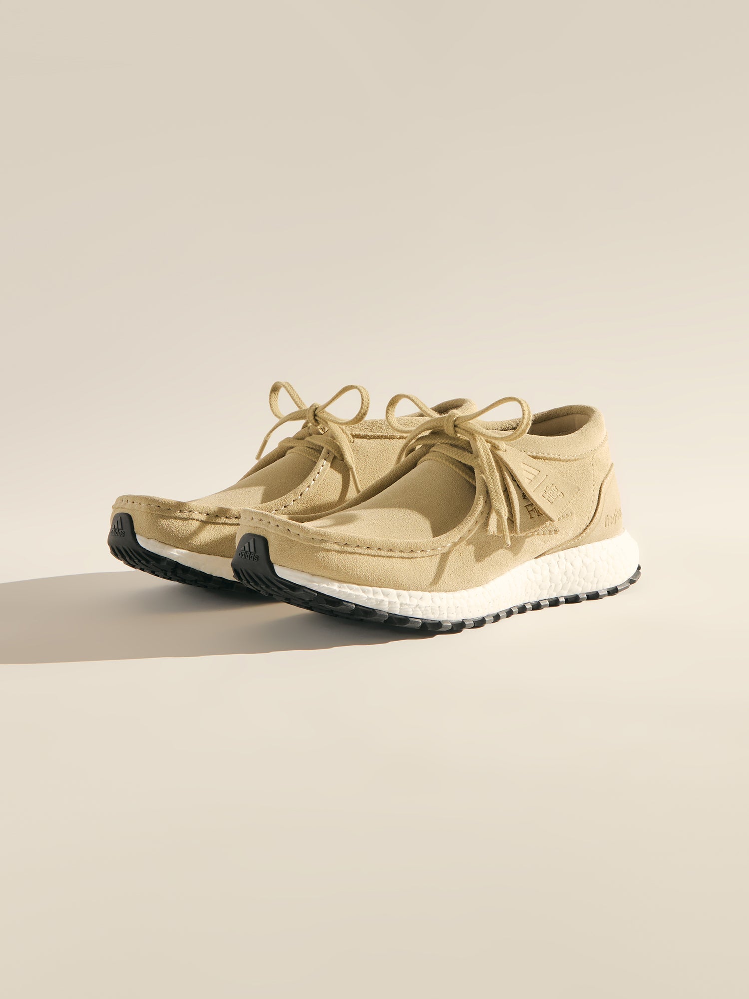Behind the 8th St Wallabee – Kith Japan